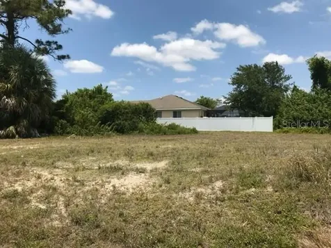 215 SW 9th Place Cape Coral FL 33991