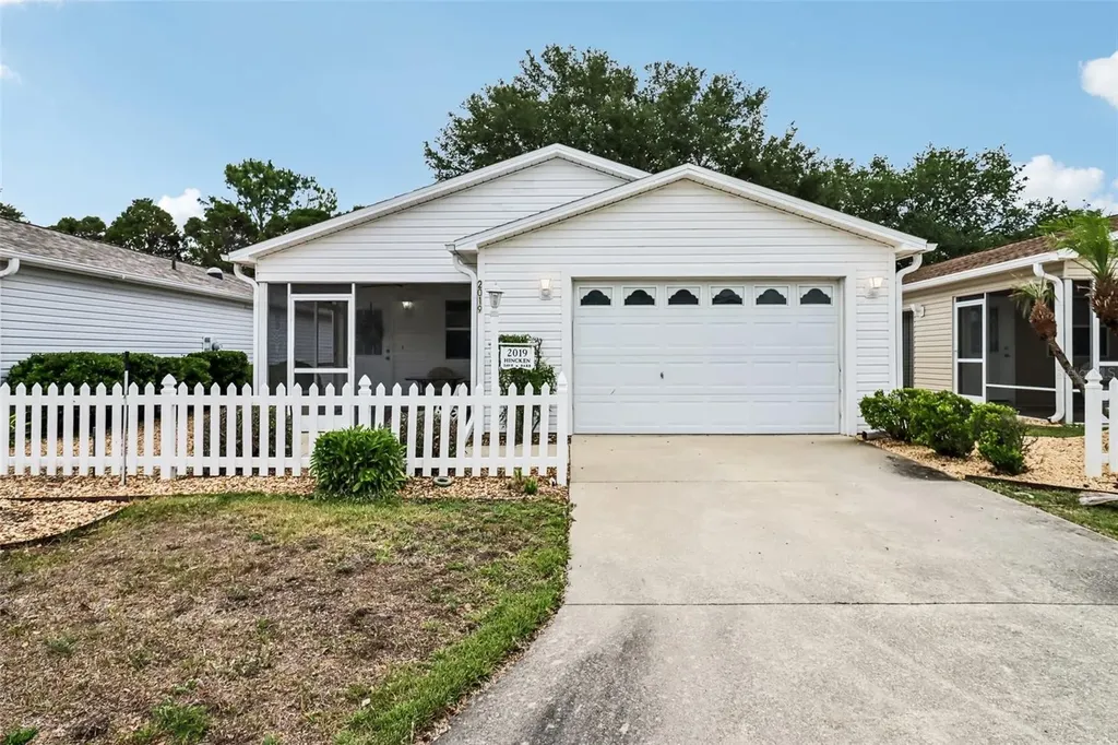 2019 Thurmond Avenue The Villages FL 32162