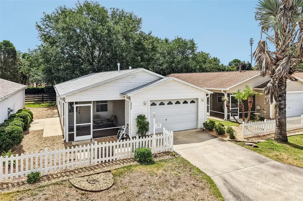 2019 Thurmond Avenue The Villages FL 32162