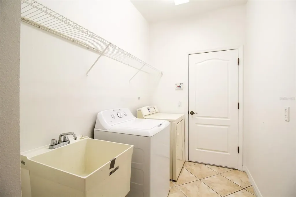 6343 Rookery Circle Bradenton FL 34203