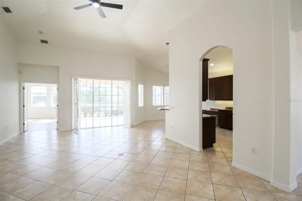 6343 Rookery Circle Bradenton FL 34203
