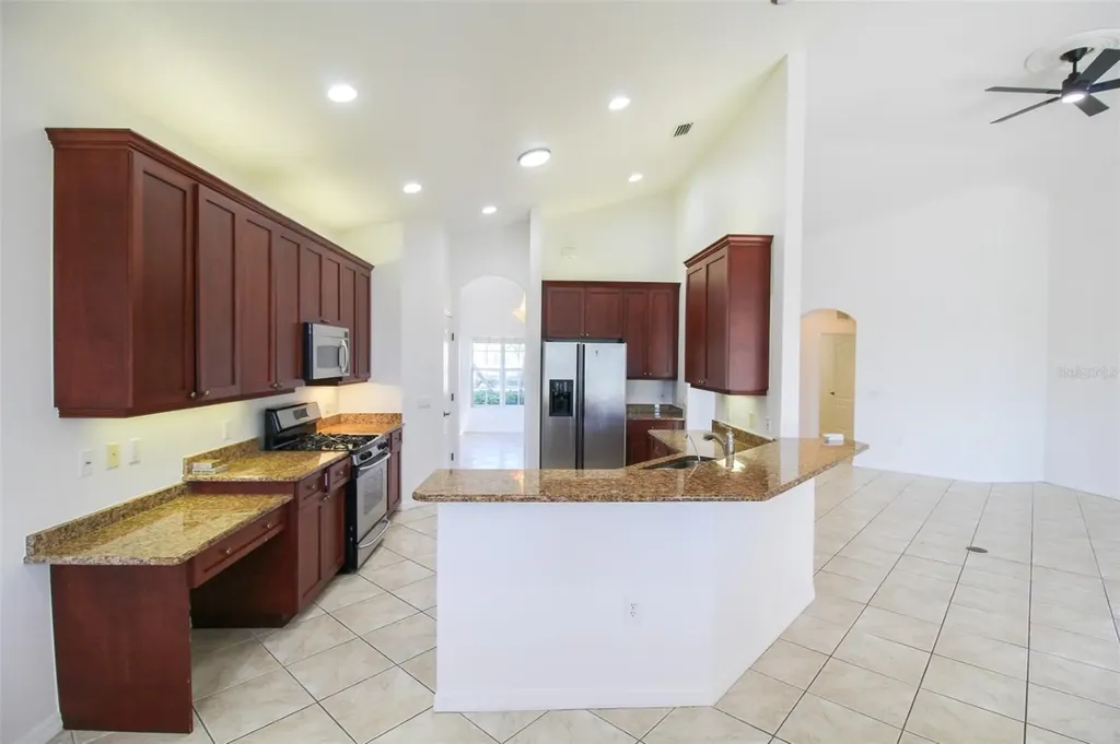 6343 Rookery Circle Bradenton FL 34203