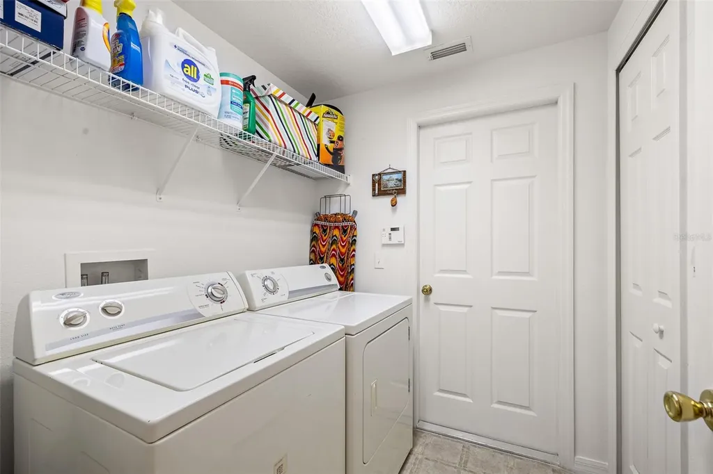 2752 Barclay Lane Kissimmee FL 34743