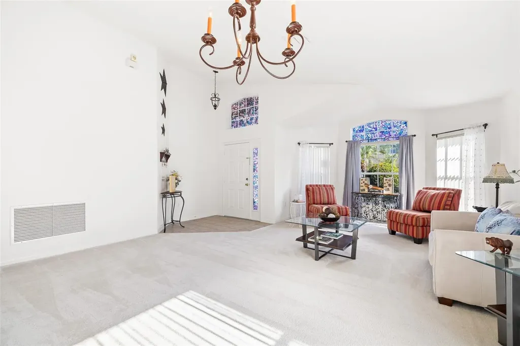 2752 Barclay Lane Kissimmee FL 34743