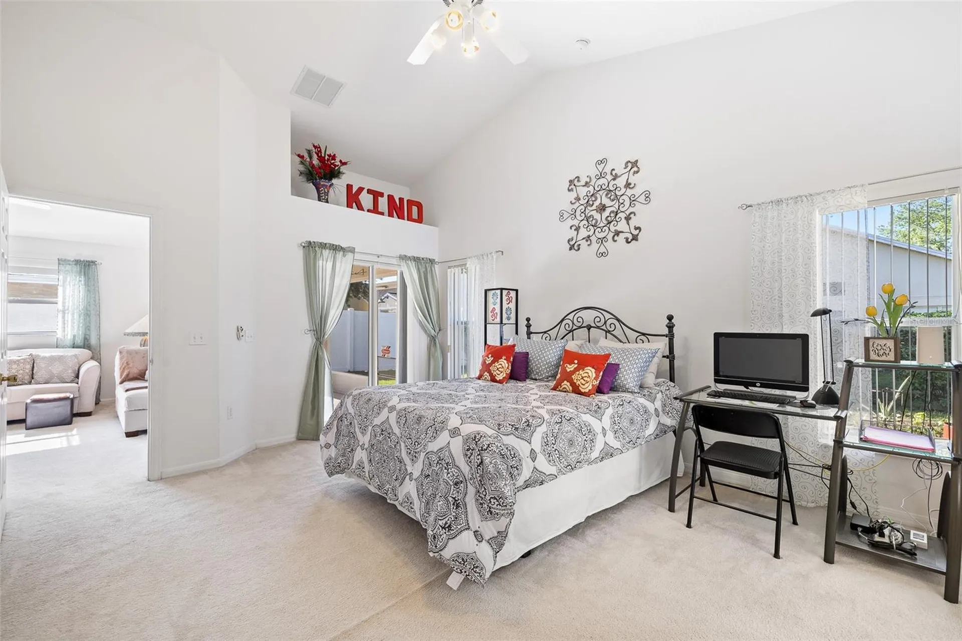 2752 Barclay Lane Kissimmee FL 34743