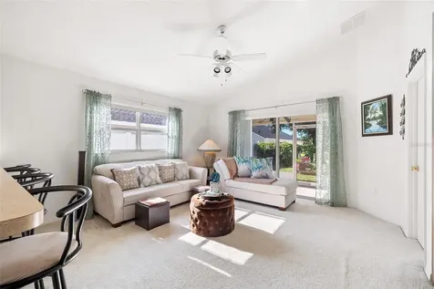 2752 Barclay Lane Kissimmee FL 34743