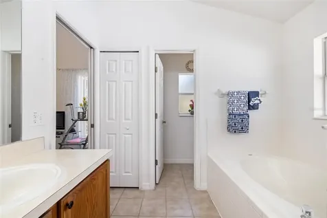 2752 Barclay Lane Kissimmee FL 34743