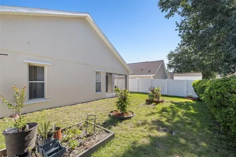 2752 Barclay Lane Kissimmee FL 34743