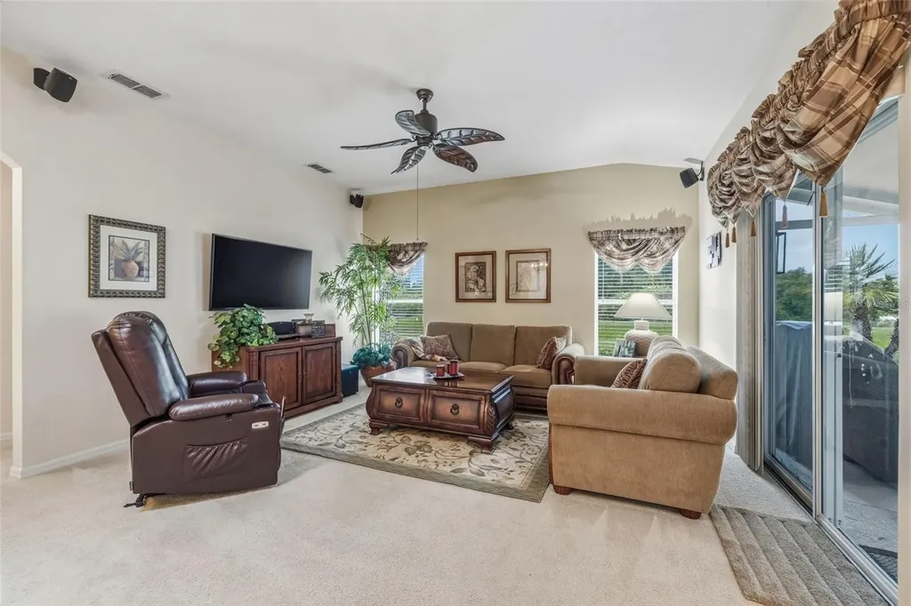10334 Collar Drive San Antonio FL 33576