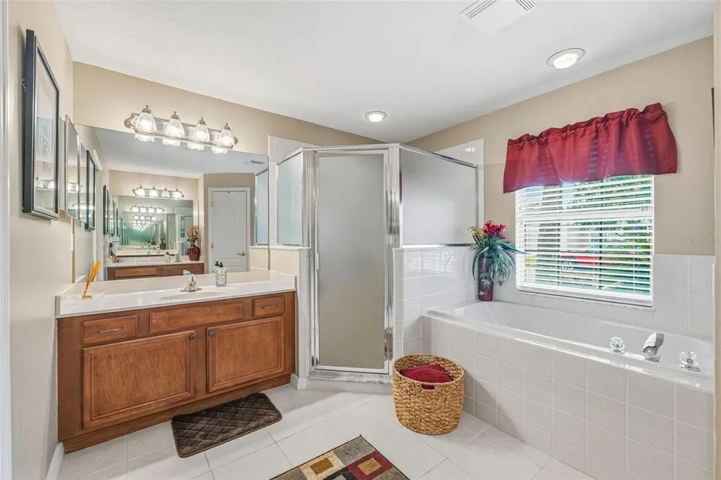 10334 Collar Drive San Antonio FL 33576