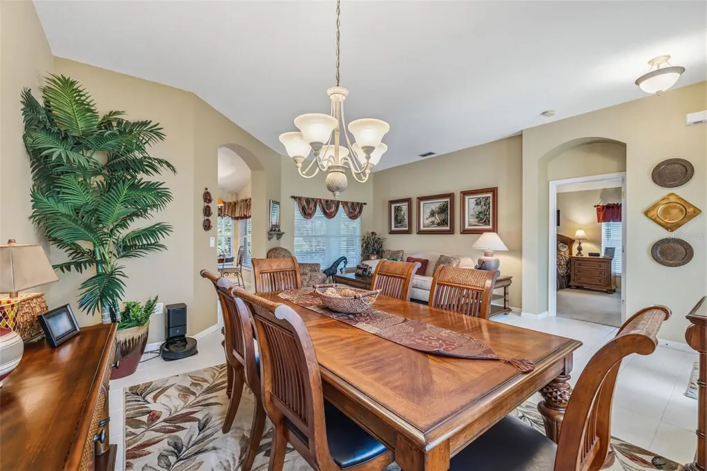 10334 Collar Drive San Antonio FL 33576