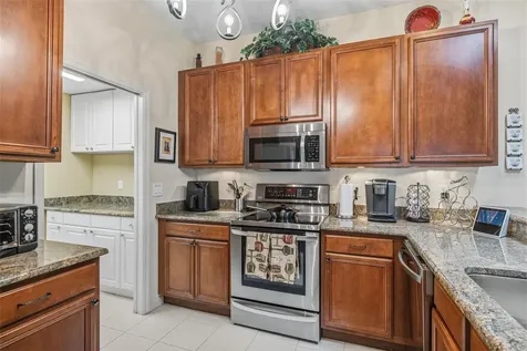 10334 Collar Drive San Antonio FL 33576