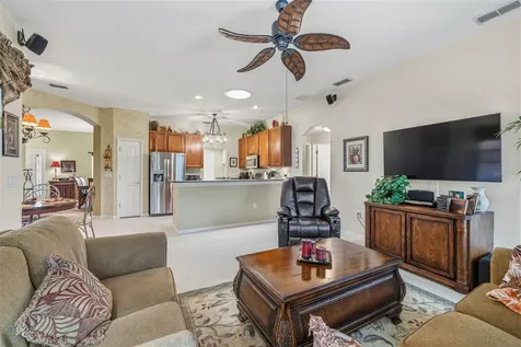 10334 Collar Drive San Antonio FL 33576