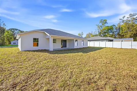 8282 N Pitcairn Way Citrus Springs FL 34434