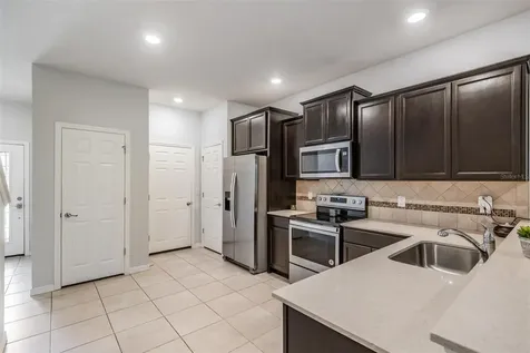 5192 Sylvester Loop Tampa FL 33610