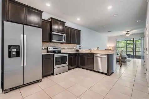 5192 Sylvester Loop Tampa FL 33610