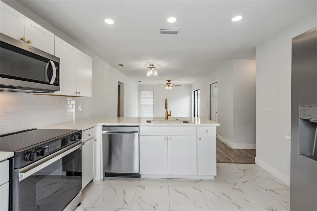 11005 Underwood Place Tampa FL 33624