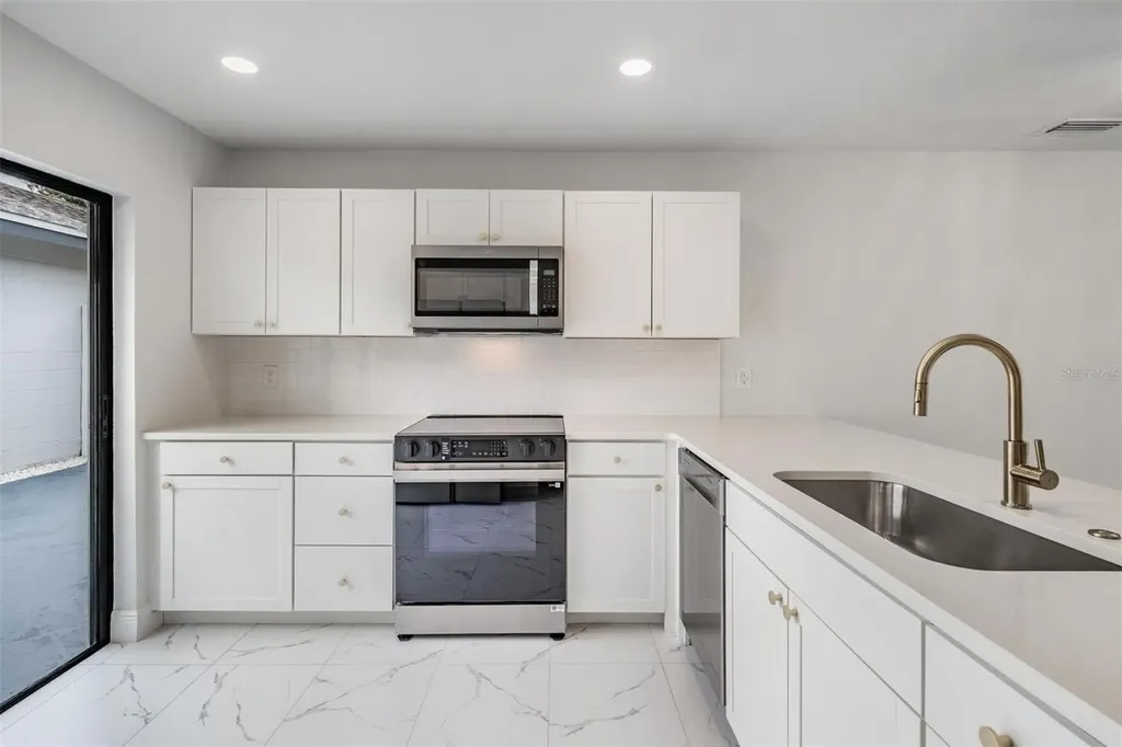 11005 Underwood Place Tampa FL 33624