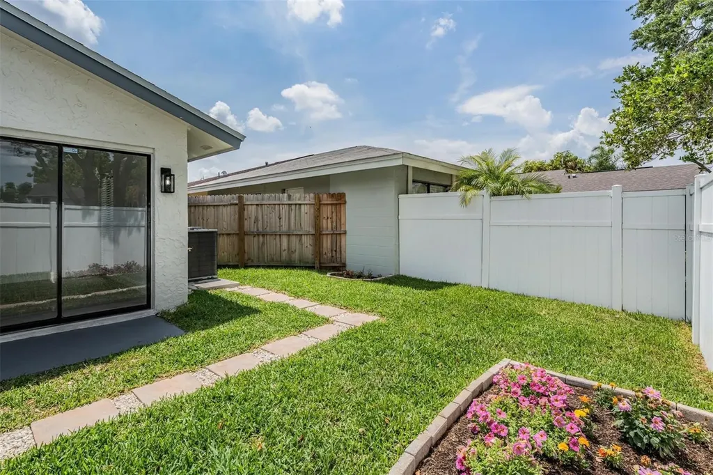 11005 Underwood Place Tampa FL 33624
