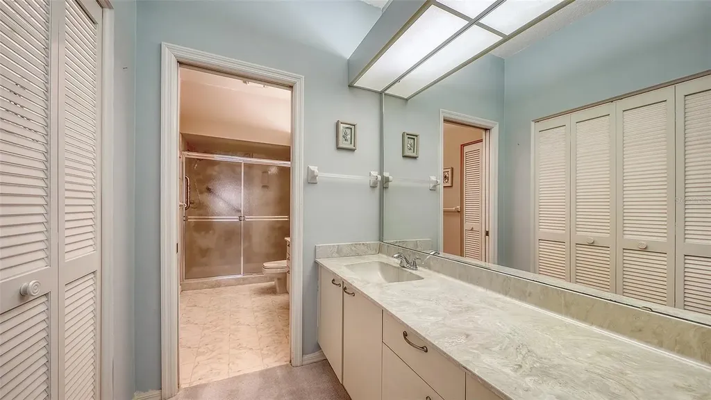 5456 Hampstead Heath Sarasota FL 34235