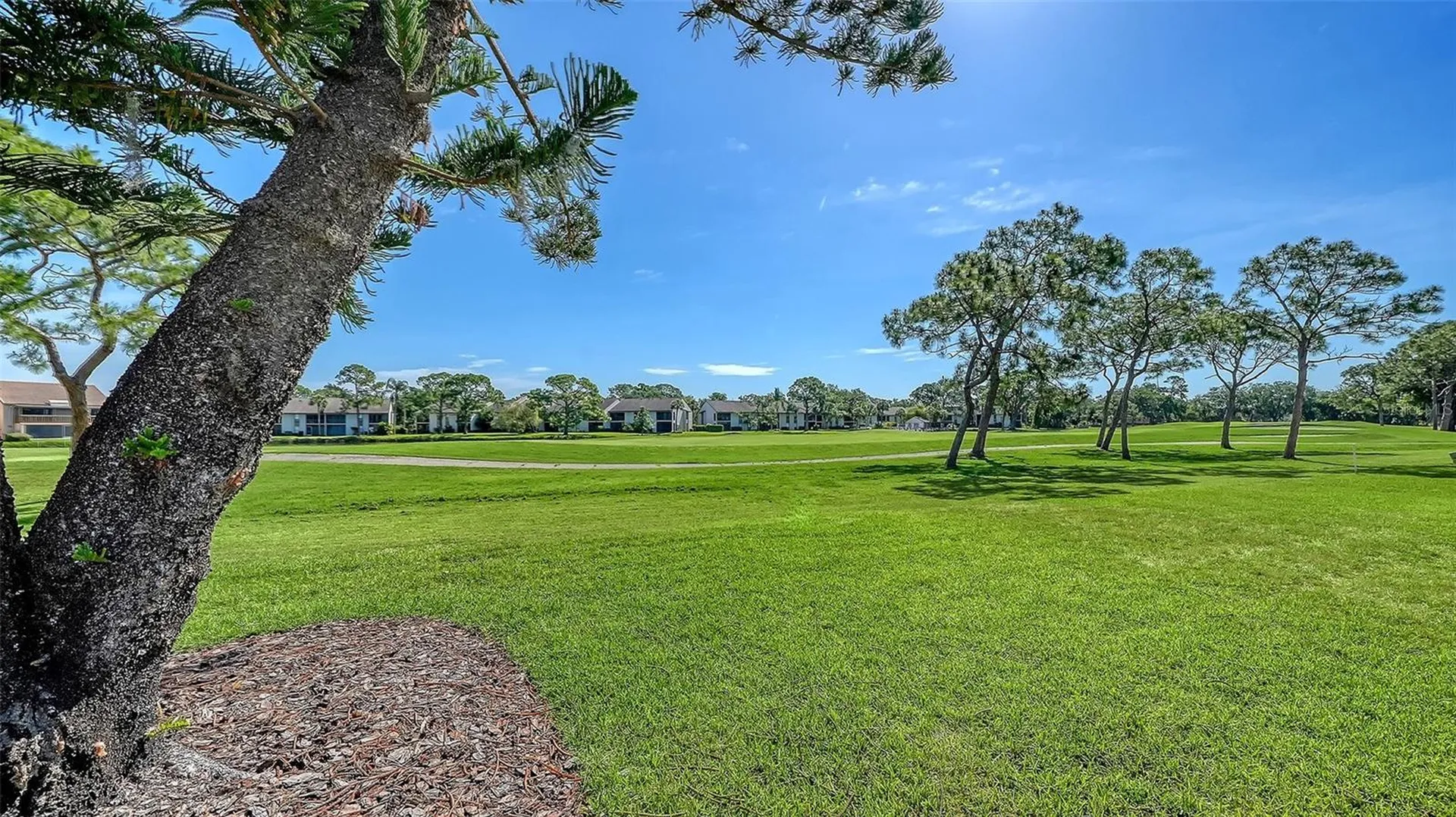 3131 Heatherwood Lane Sarasota FL 34235