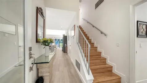 3131 Heatherwood Lane Sarasota FL 34235