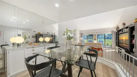3131 Heatherwood Lane Sarasota FL 34235