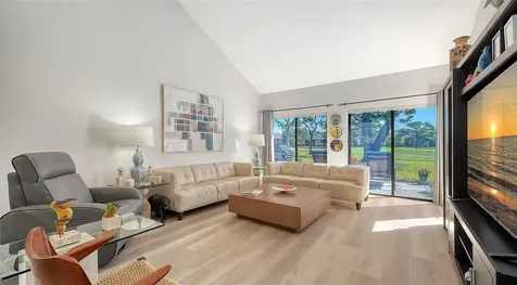 3131 Heatherwood Lane Sarasota FL 34235