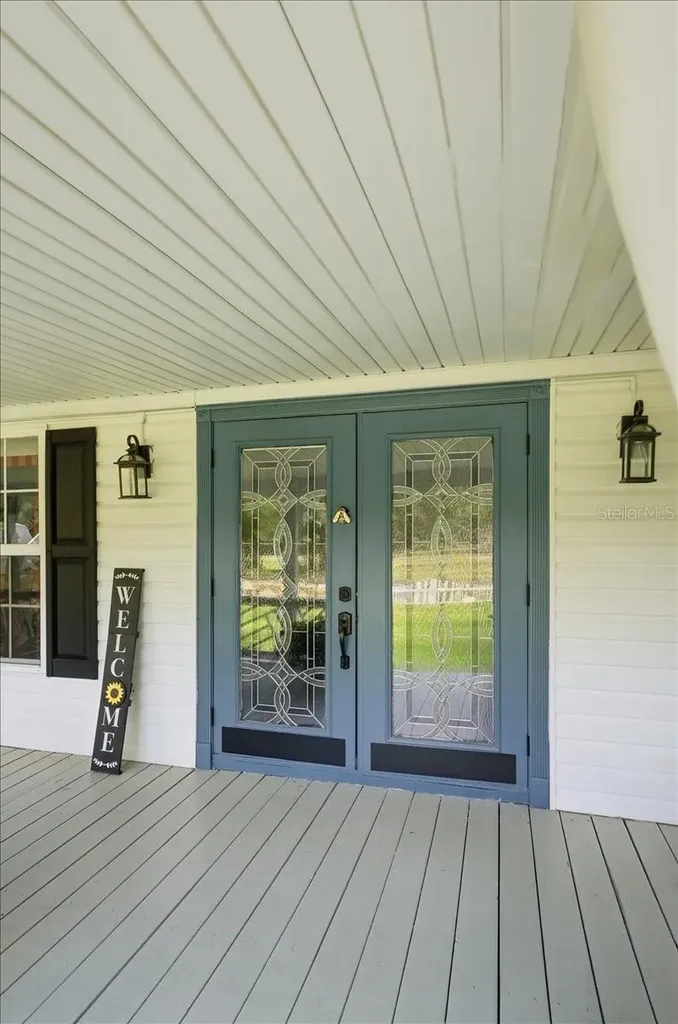 2910 Fritzke Road Dover FL 33527
