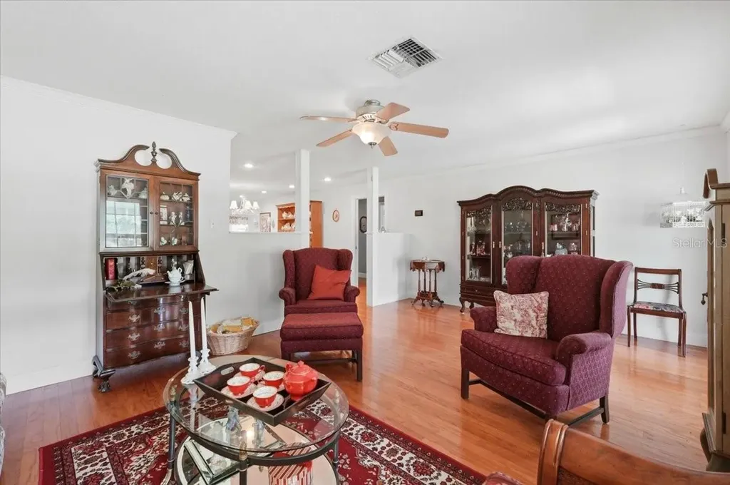 2910 Fritzke Road Dover FL 33527