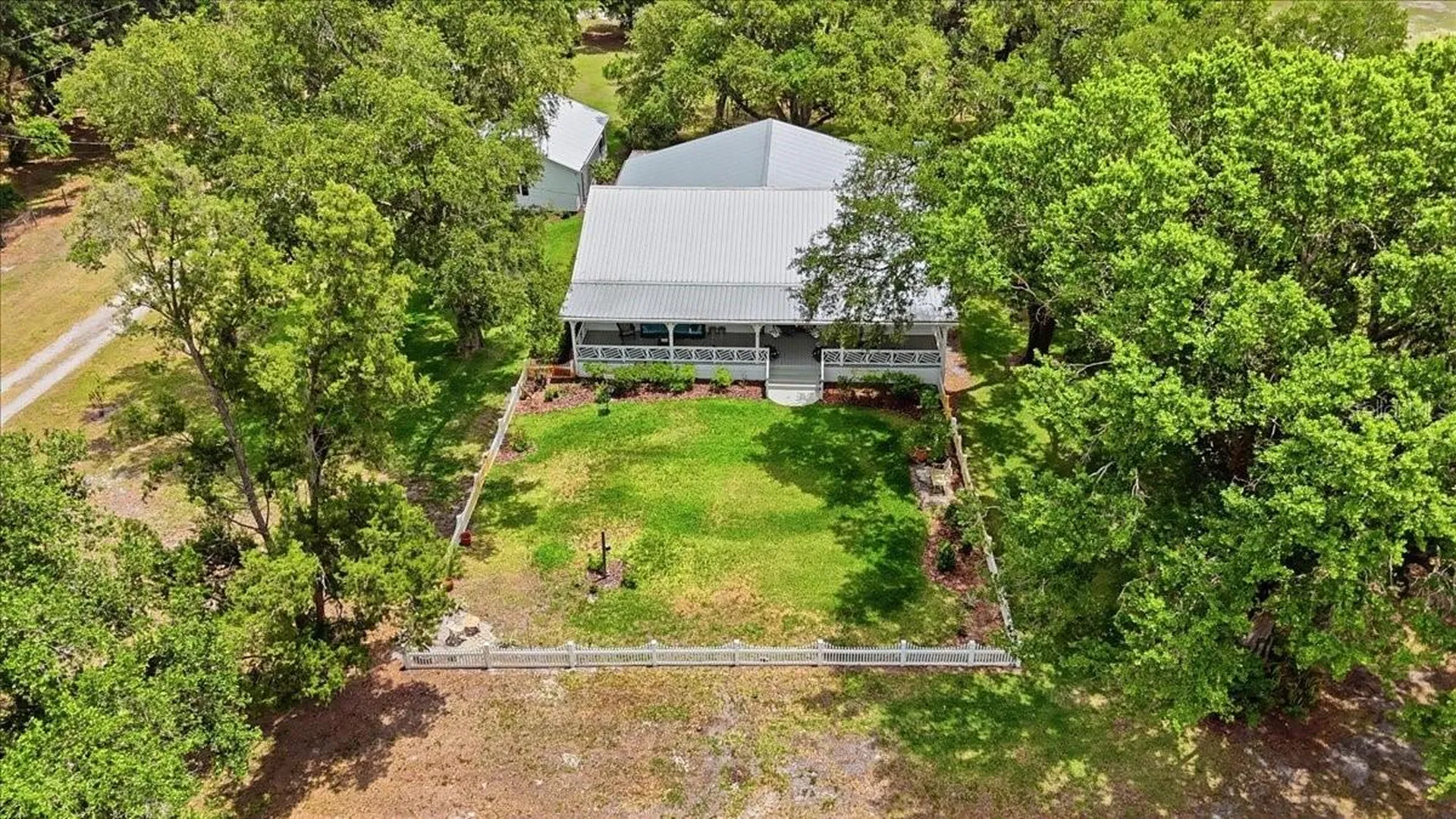 2910 Fritzke Road Dover FL 33527