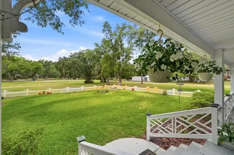 2910 Fritzke Road Dover FL 33527