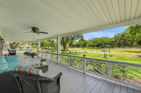 2910 Fritzke Road Dover FL 33527