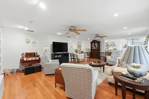 2910 Fritzke Road Dover FL 33527