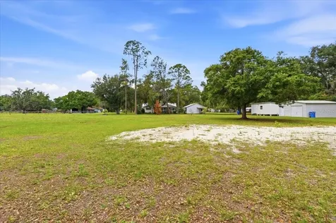 2910 Fritzke Road Dover FL 33527