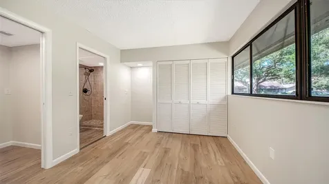 3569 Longmeadow Sarasota FL 34235