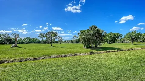 3569 Longmeadow Sarasota FL 34235