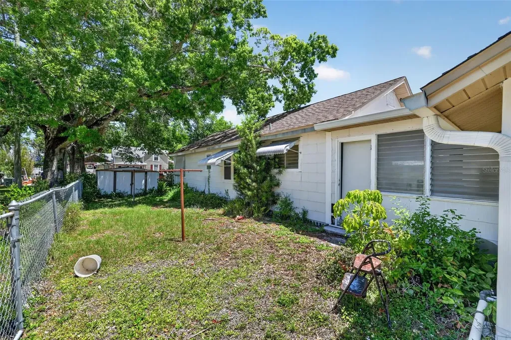 1302 22nd Street W Bradenton FL 34205