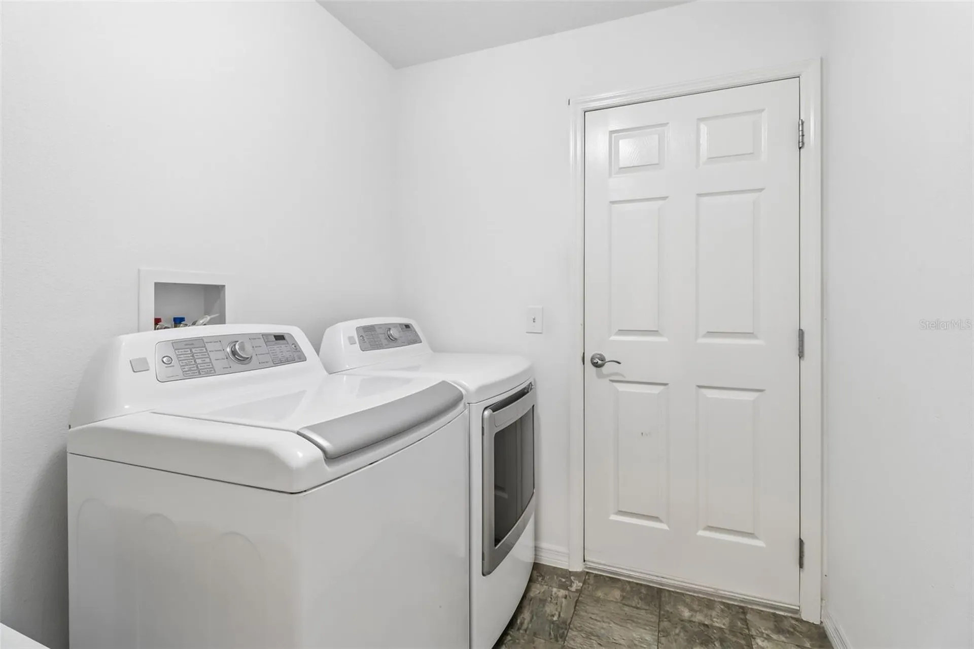 2408 Carriage Hill Way The Villages FL 32162