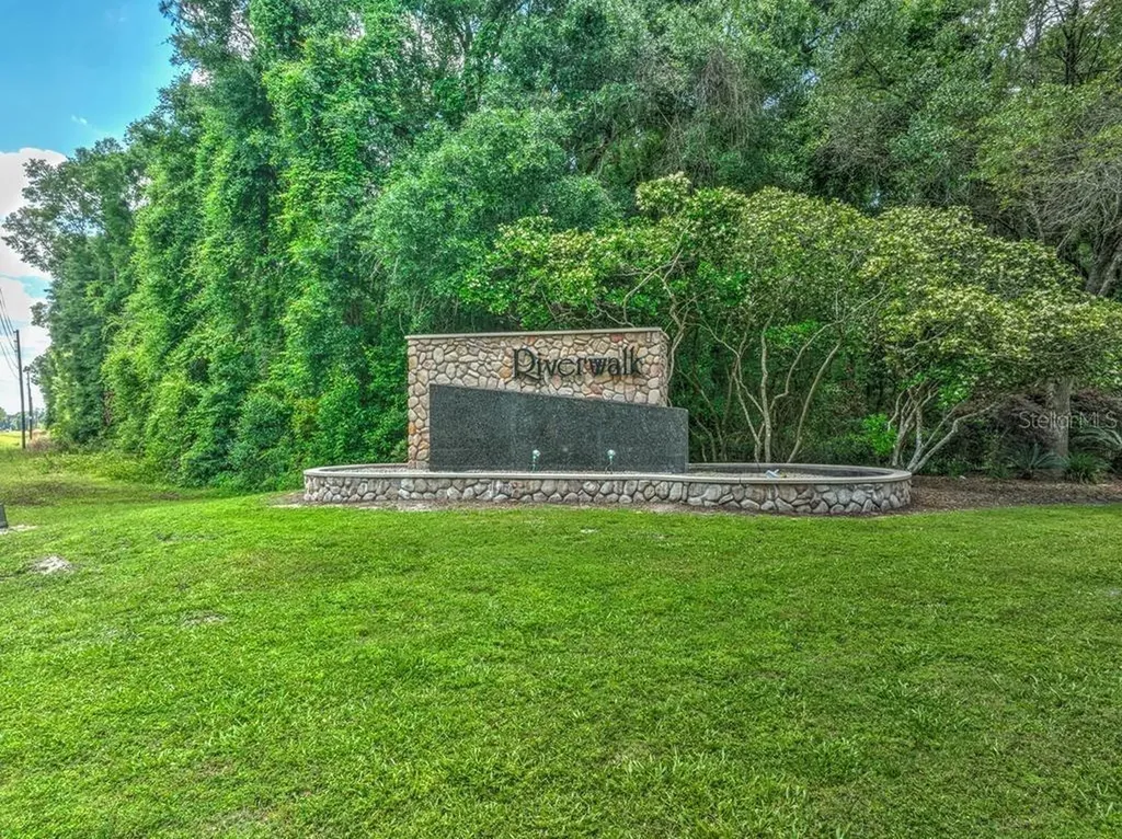 9100 Dorie Drive Trenton FL 32693