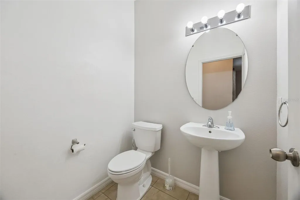1732 Buckeye Falls Way Orlando FL 32824