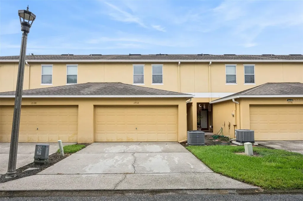 1732 Buckeye Falls Way Orlando FL 32824