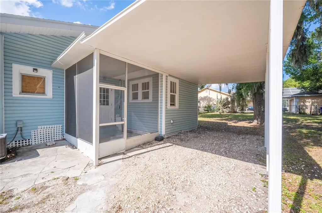 1017 W Greenwood Street Lakeland FL 33815