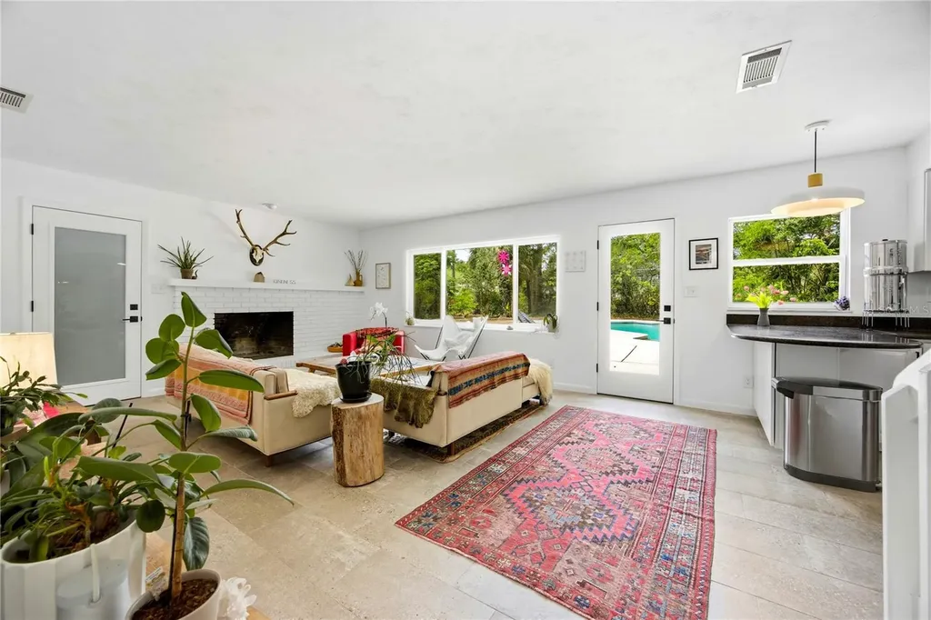 4830 NW 15th Place Gainesville FL 32605