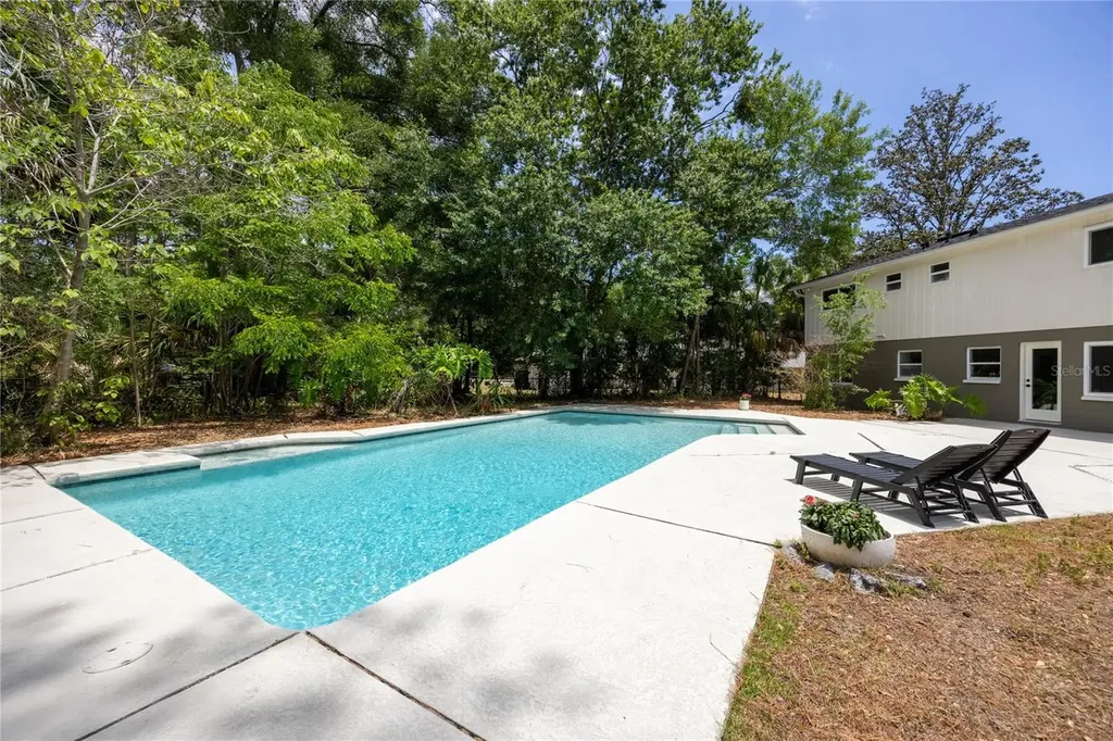 4830 NW 15th Place Gainesville FL 32605