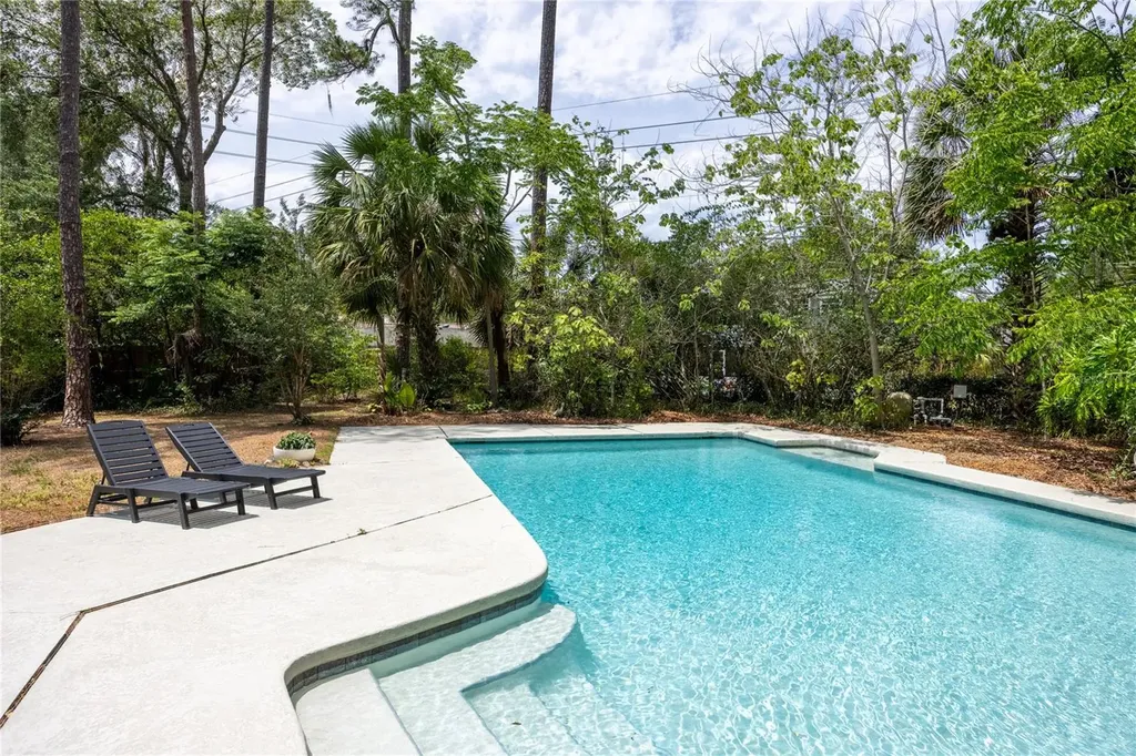 4830 NW 15th Place Gainesville FL 32605