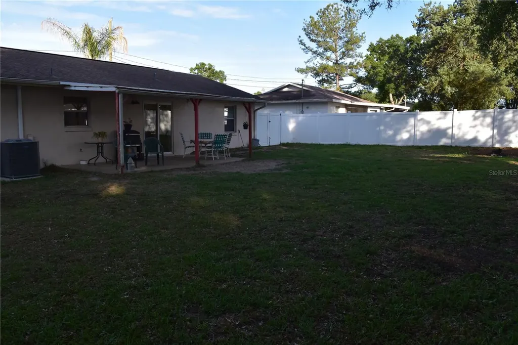 11848 SE 70th Avenue Road Belleview FL 34420
