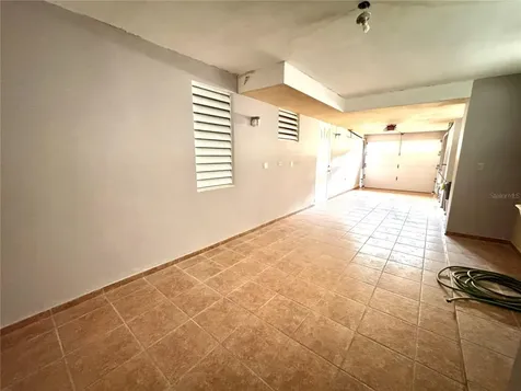 Calle Orquidea Urb. Alturas De Terralinda Yabucoa PR 00767