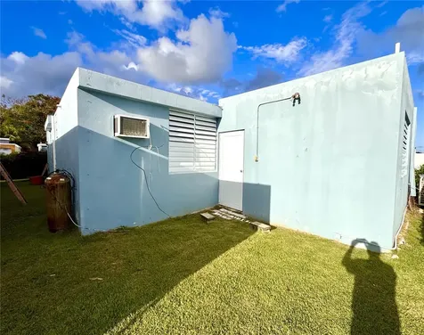 Calle Orquidea Urb. Alturas De Terralinda Yabucoa PR 00767