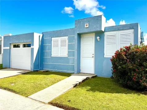 Calle Orquidea Urb. Alturas De Terralinda Yabucoa PR 00767